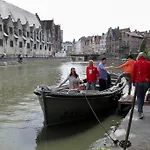 Bed & Breakfast De Waterzooi Gent
