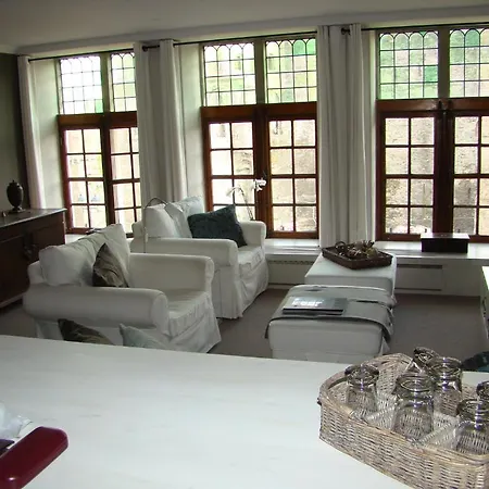 De Waterzooi Bed & Breakfast 5*