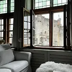 De Waterzooi Bed and Breakfast 4*