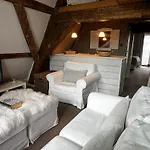 De Waterzooi Bed and Breakfast 4*