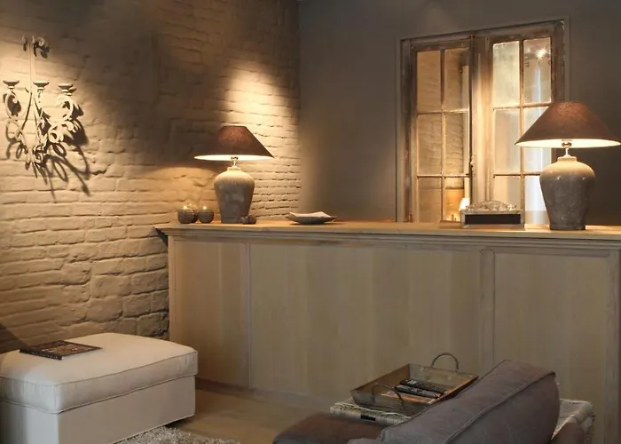 Bed & Breakfast De Waterzooi 4*