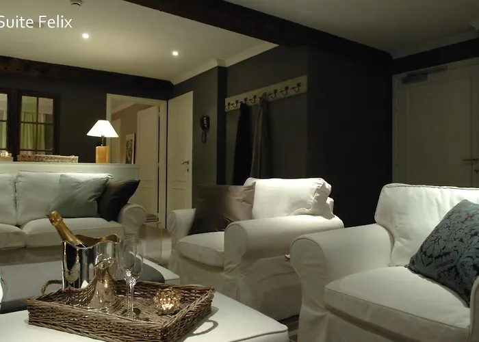 De Waterzooi Bed & Breakfast 4*