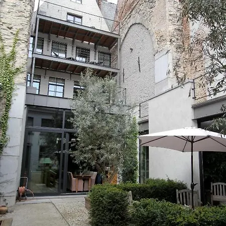 Bed & Breakfast De Waterzooi 4*